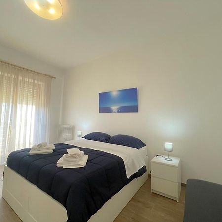 Helios Apartment Lecce Dış mekan fotoğraf