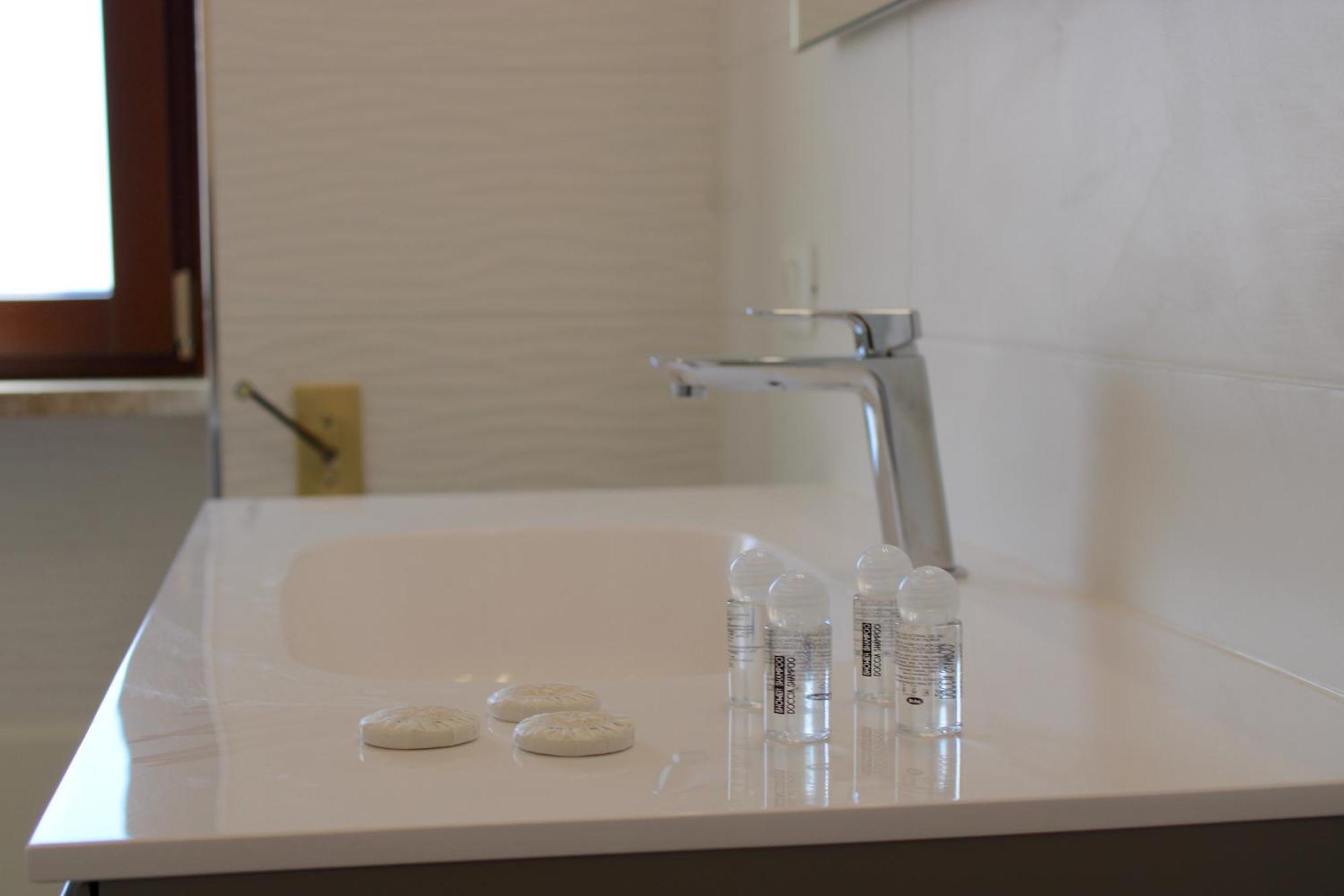 Helios Apartment Lecce Dış mekan fotoğraf