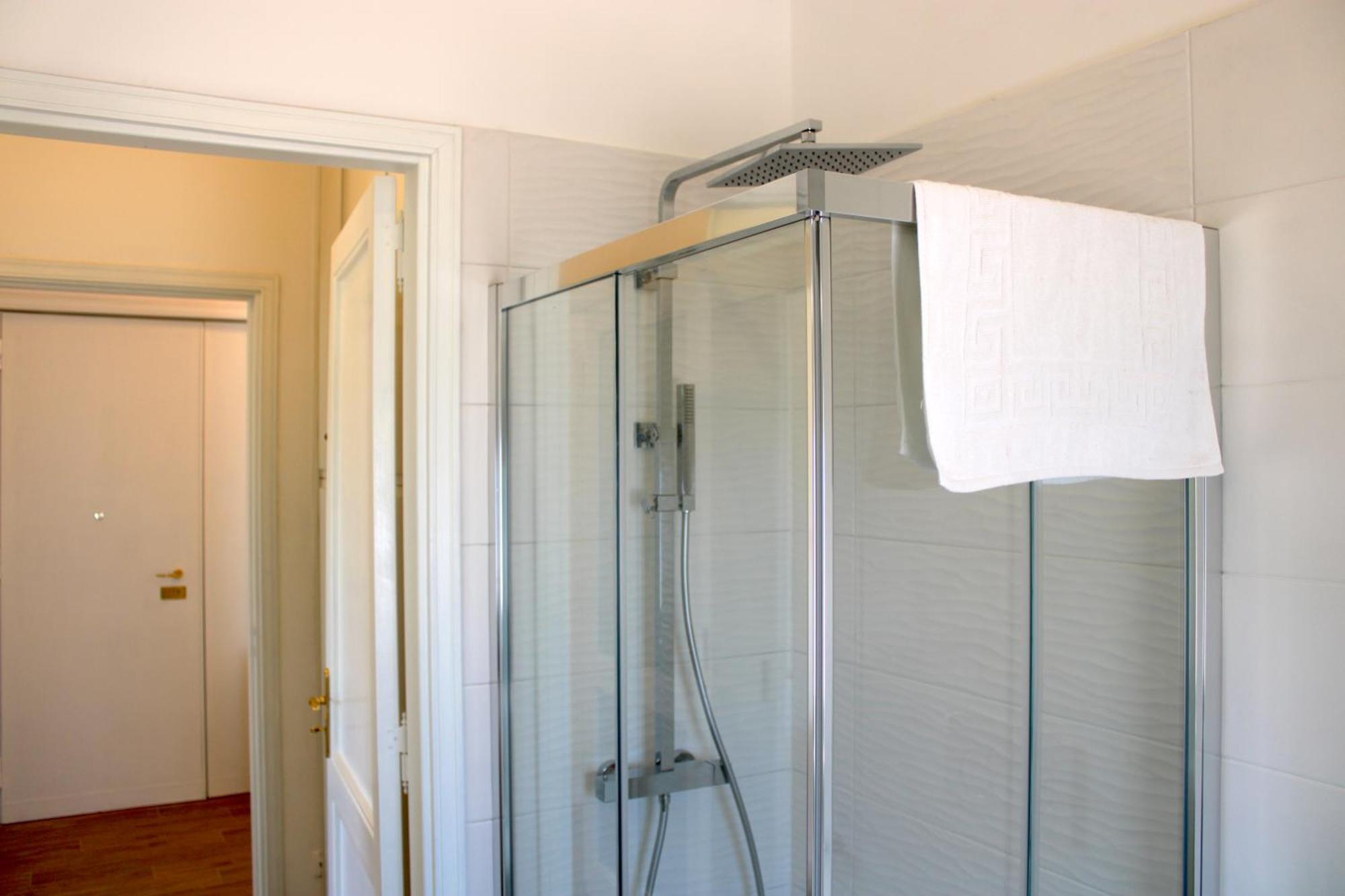 Helios Apartment Lecce Dış mekan fotoğraf